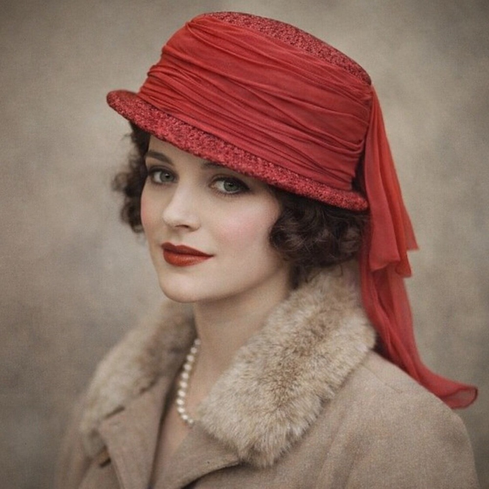 Alfreda Inc New York Vintage Red Straw Basket Hat‎ with Chiffon Scarf Accent